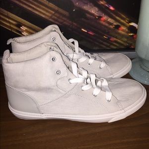 Old Navy light gray womens high top size 9